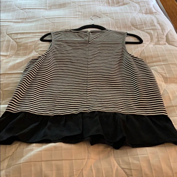 J Crew sleeveless black & white top - Picture 2 of 2